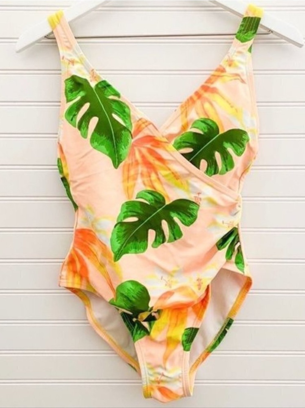 Swimsuit‎ Size 6 Green Palm Tree Print Surplice V Neck One Piece Tropical Beach